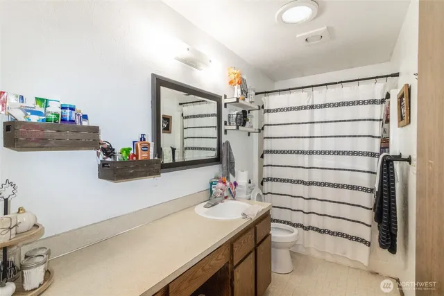 $495,000 | 1175 Northeast McWilliams Road, Bremerton, WA 98311