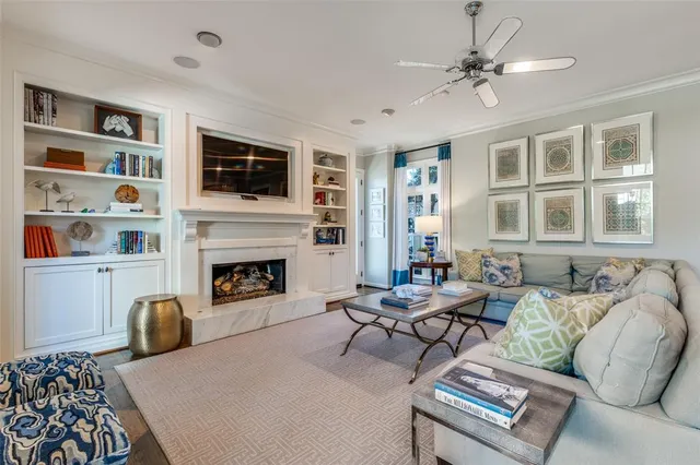 $2,600,000 | 7031 Lakeshore Drive, Dallas, TX 75214