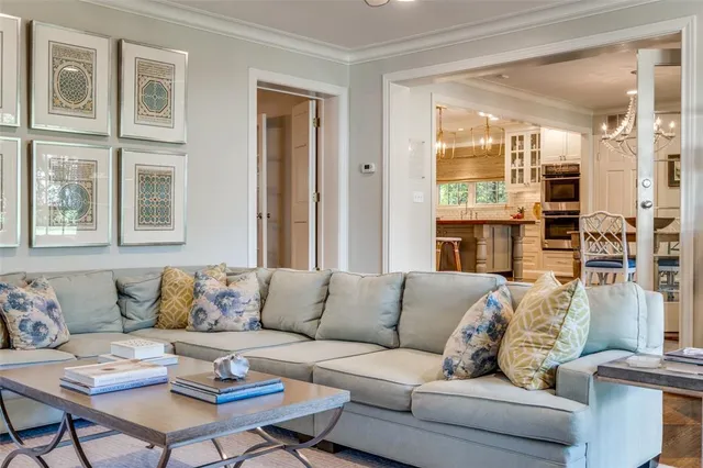 $2,600,000 | 7031 Lakeshore Drive, Dallas, TX 75214