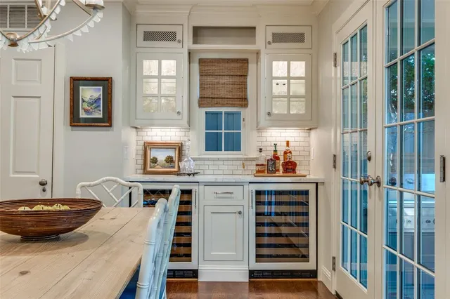 $2,600,000 | 7031 Lakeshore Drive, Dallas, TX 75214