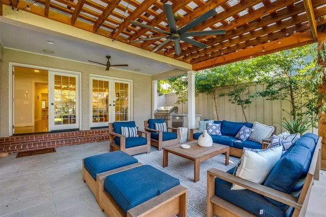 $2,600,000 | 7031 Lakeshore Drive, Dallas, TX 75214