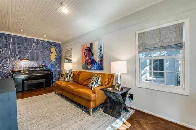 $2,600,000 | 7031 Lakeshore Drive, Dallas, TX 75214