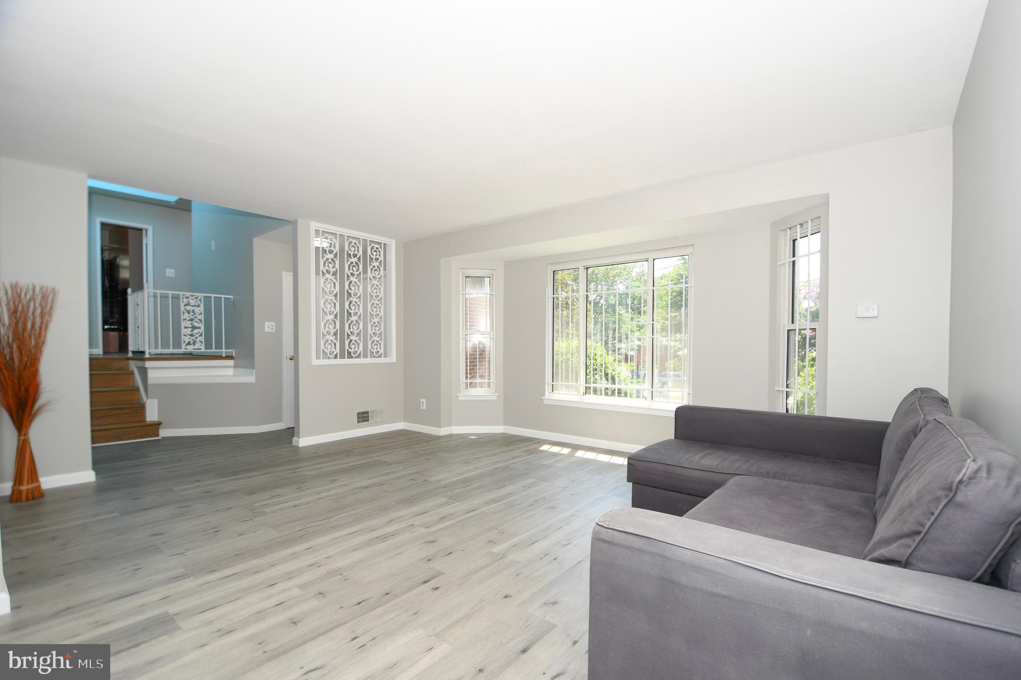 2016 Cascade Road Silver Spring, MD 20902 - Photo 12 of 80