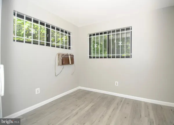 $679,000 | 2016 Cascade Road, Silver Spring, MD 20902