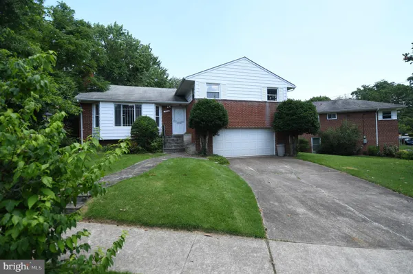 $679,000 | 2016 Cascade Road, Silver Spring, MD 20902