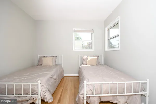 $679,000 | 2016 Cascade Road, Silver Spring, MD 20902