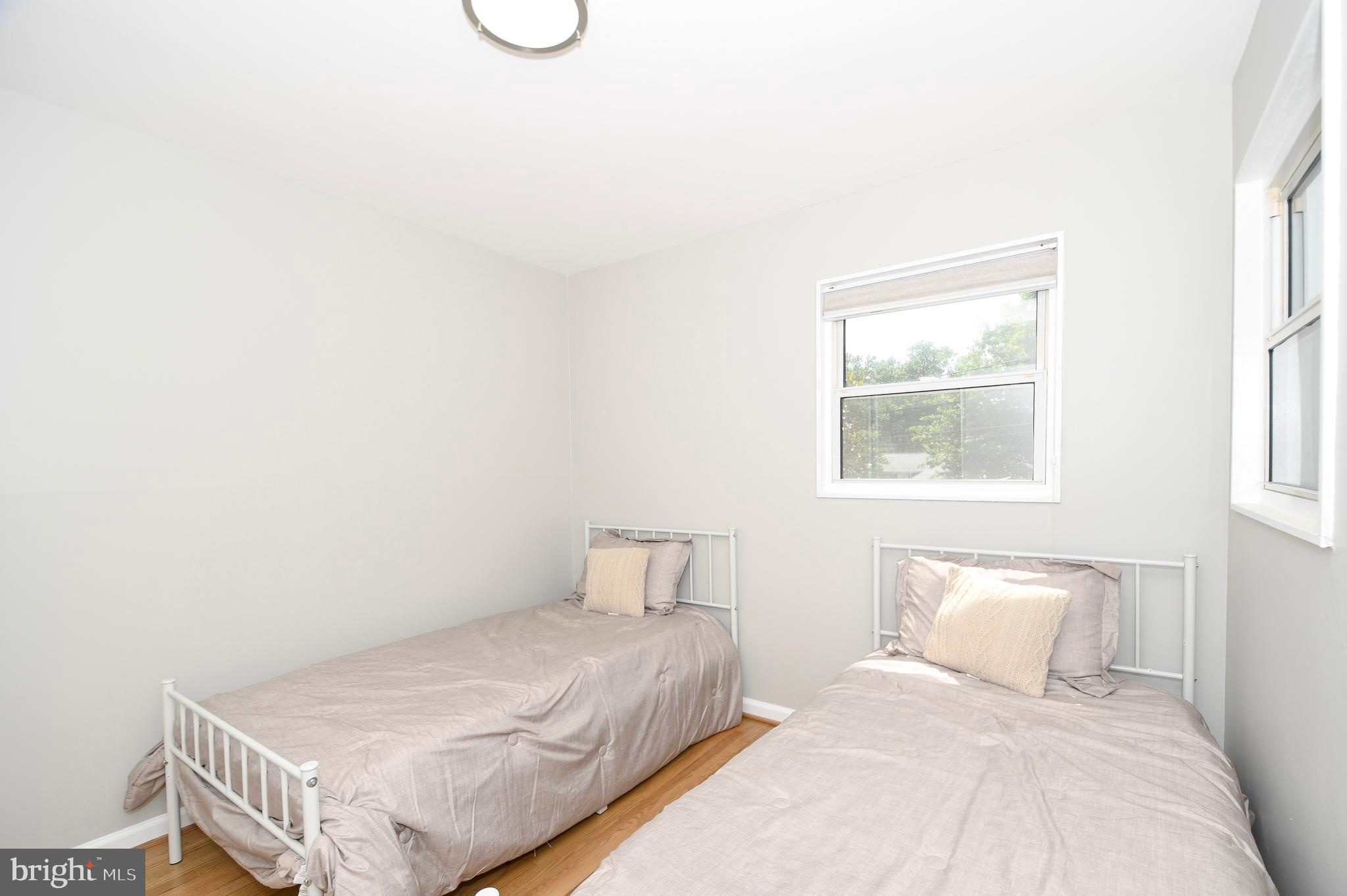 2016 Cascade Road Silver Spring, MD 20902 - Photo 41 of 80