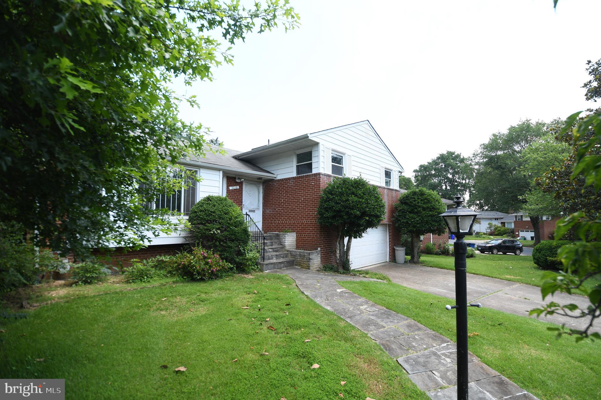 2016 Cascade Road Silver Spring, MD 20902 - Photo 5 of 80