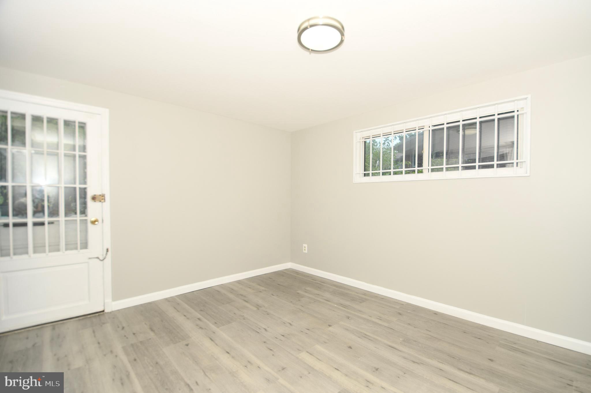 2016 Cascade Road Silver Spring, MD 20902 - Photo 52 of 80