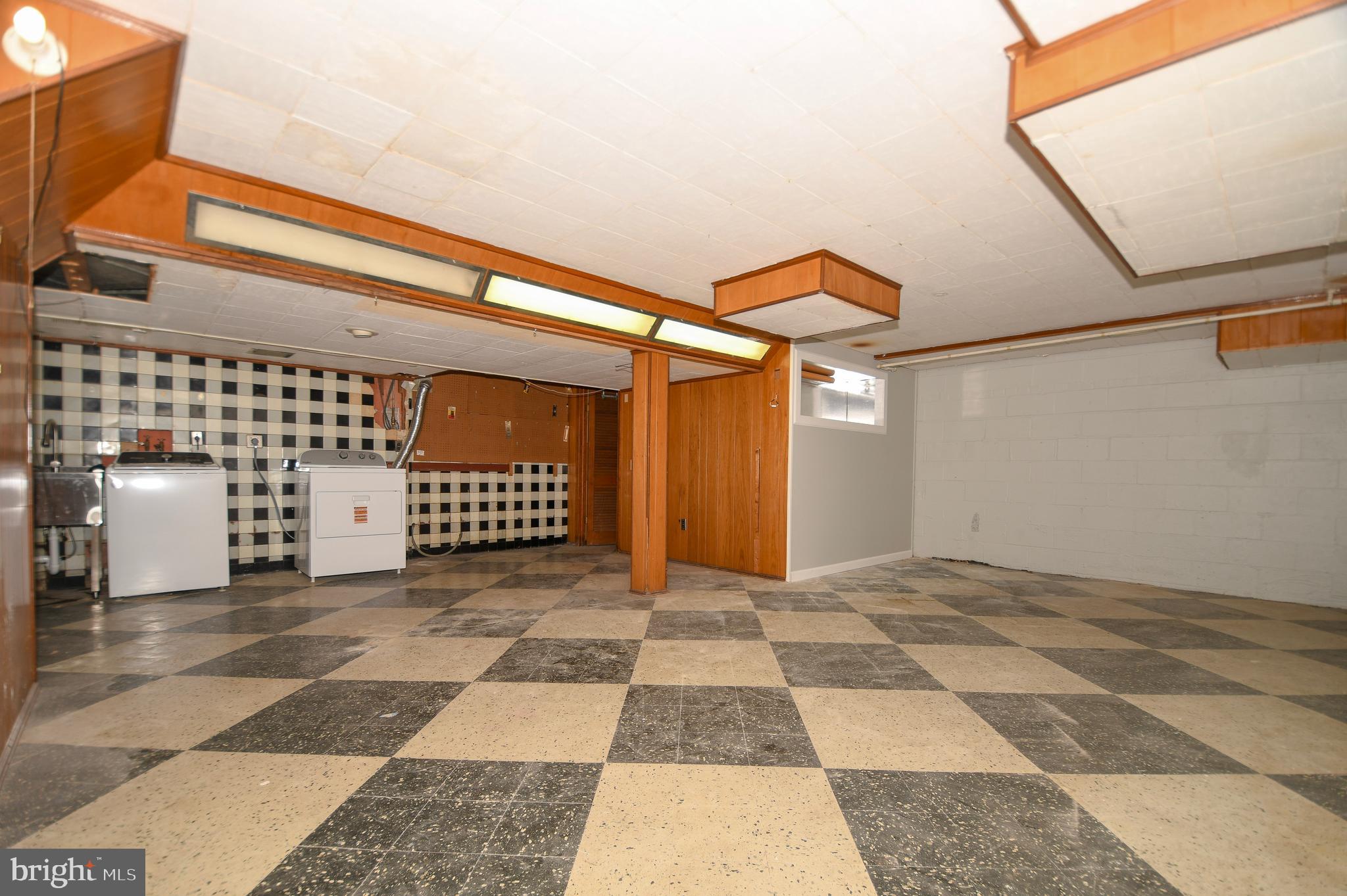 2016 Cascade Road Silver Spring, MD 20902 - Photo 56 of 80