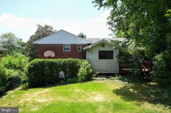 $679,000 | 2016 Cascade Road, Silver Spring, MD 20902