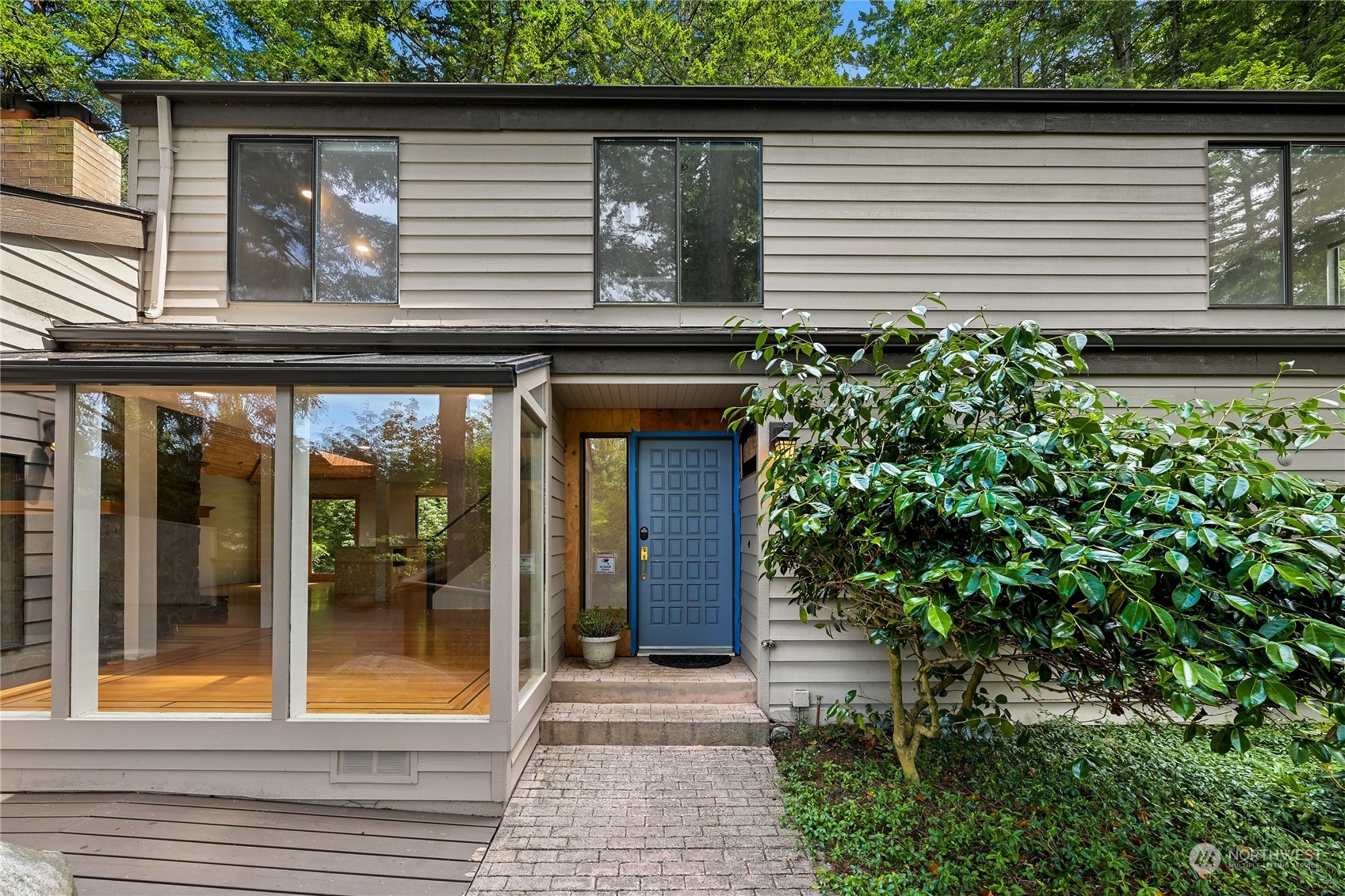 615 Canyon View Road Bellingham, WA 98225 - Photo 7 of 39 a view of a entryway door front of a house