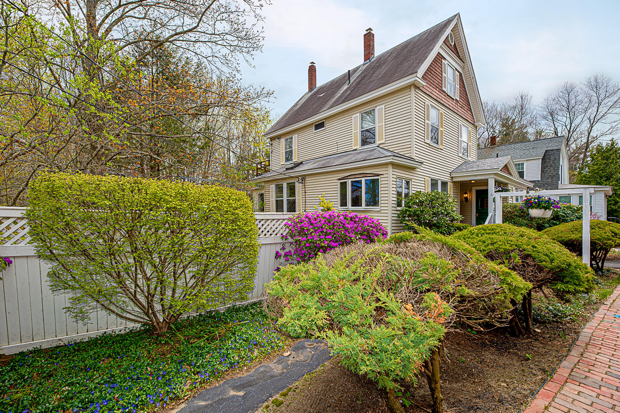 108 Main Street Ogunquit, ME 03907 - Photo 2 of 68 Front View