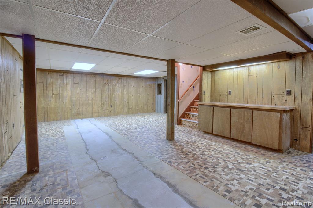 33951 Old Timber Road Farmington Hills, MI 48331 - Photo 34 of 40