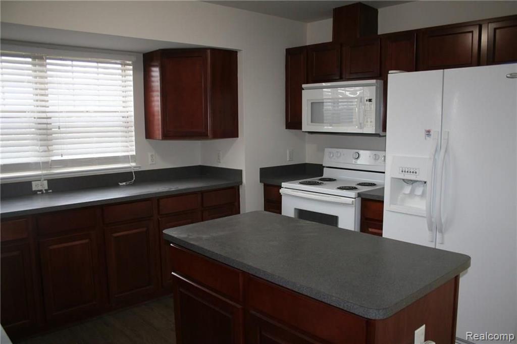 2543 John R Street Detroit, MI 48201 - Photo 13 of 51