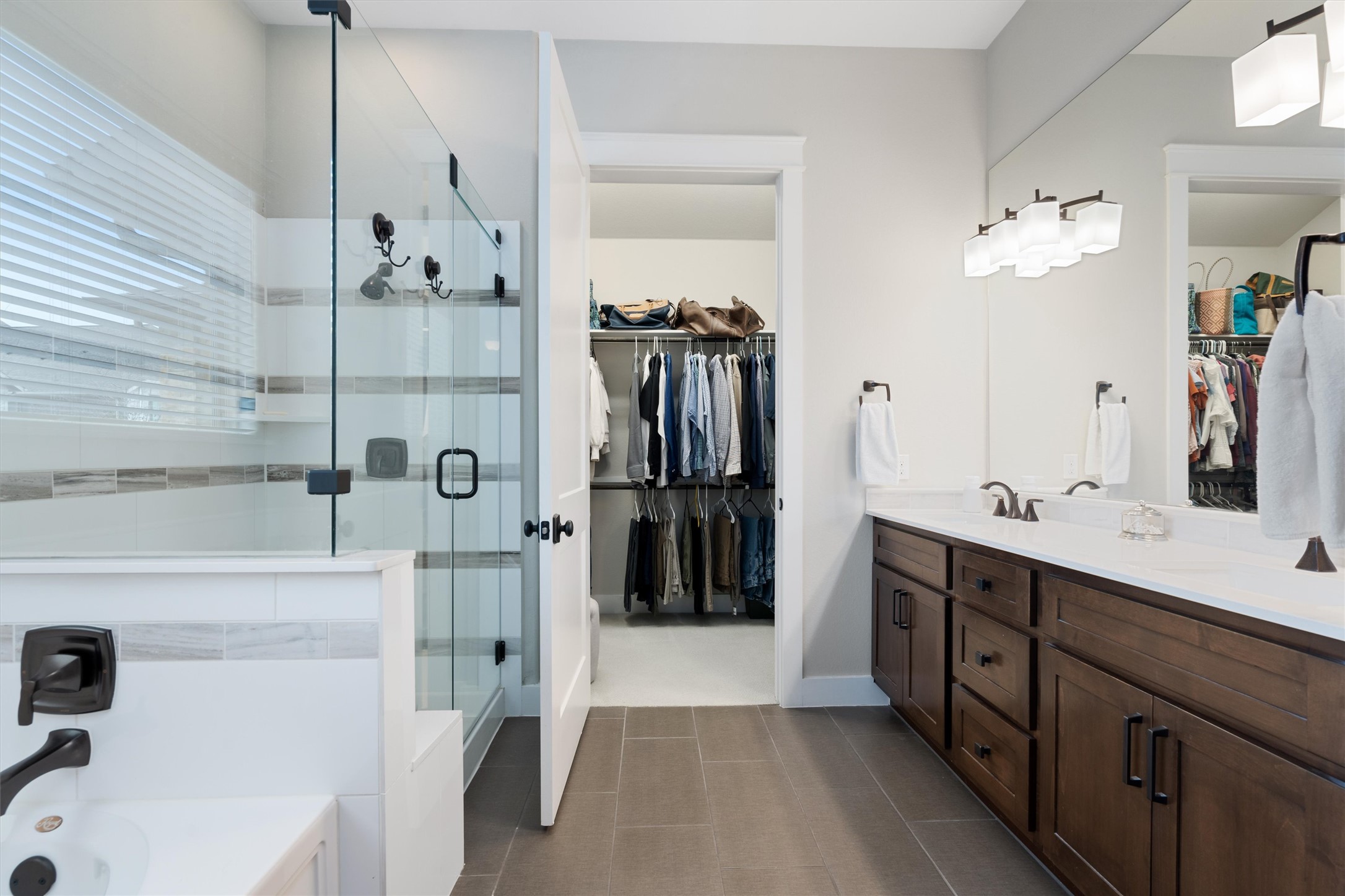 70 Santa Maria Street Georgetown, TX 78628 - Photo 19 of 38