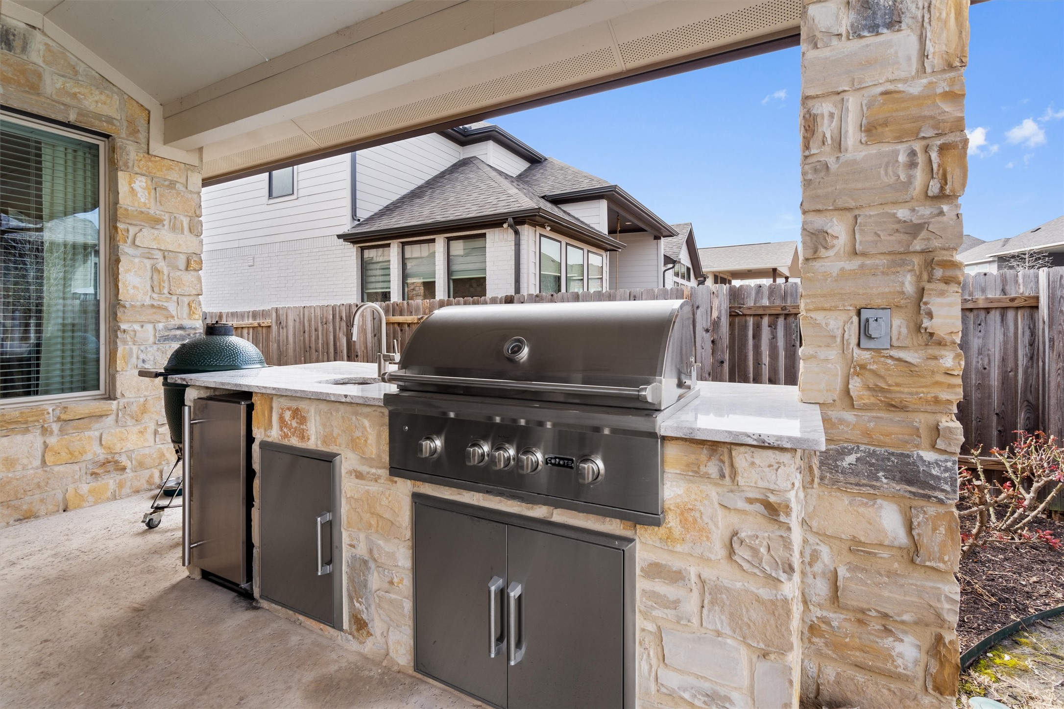 70 Santa Maria Street Georgetown, TX 78628 - Photo 34 of 38