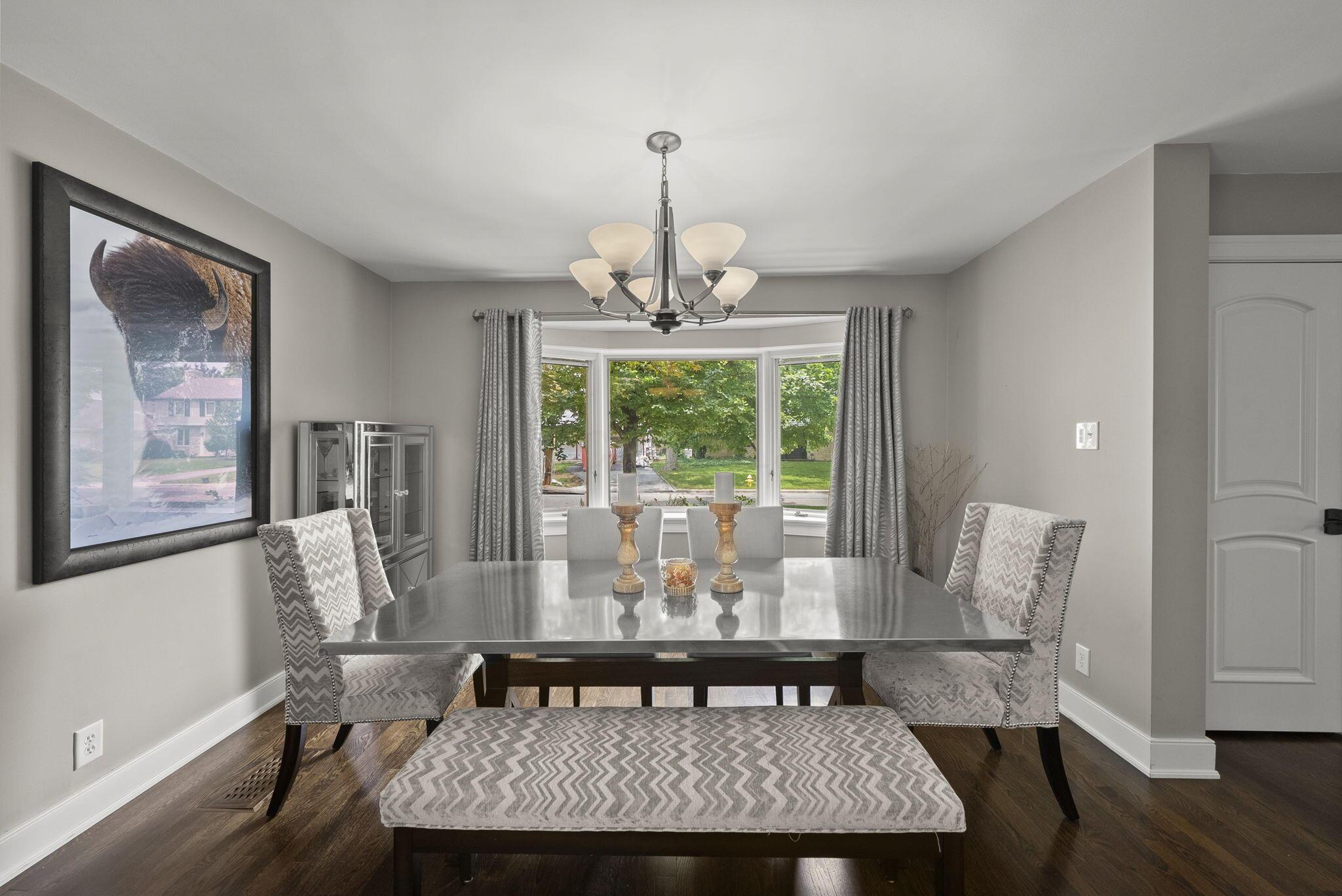 1851 Berkshire Road Columbus, OH 43221 - Photo 7 of 125 Spacious formal dining area, accented with bay window