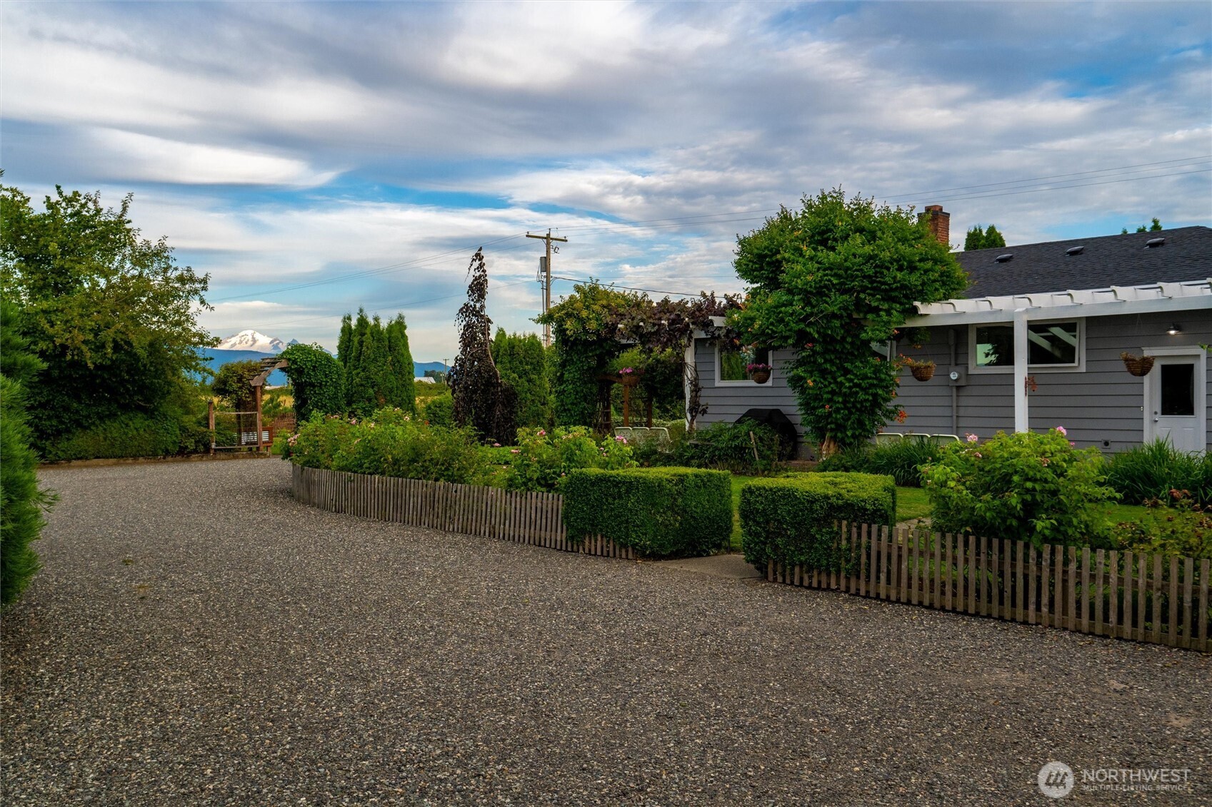 354 West Badger Road Lynden, WA 98264 - Photo 2 of 40 Gallery Image 2