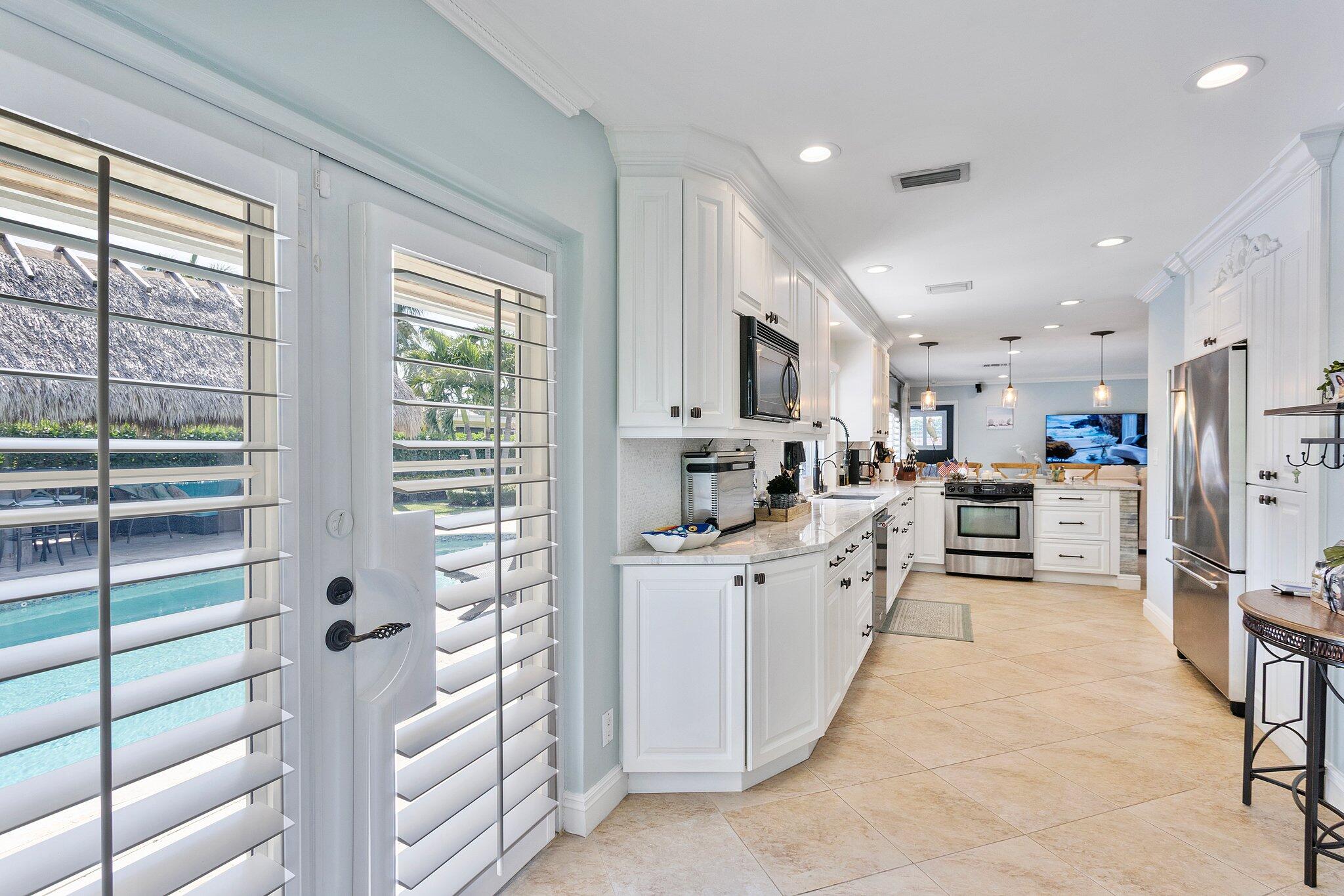 614 Southwest 5th Street Boca Raton, FL 33486 - Photo 16 of 62 62-web-or-mls-0E2A6517