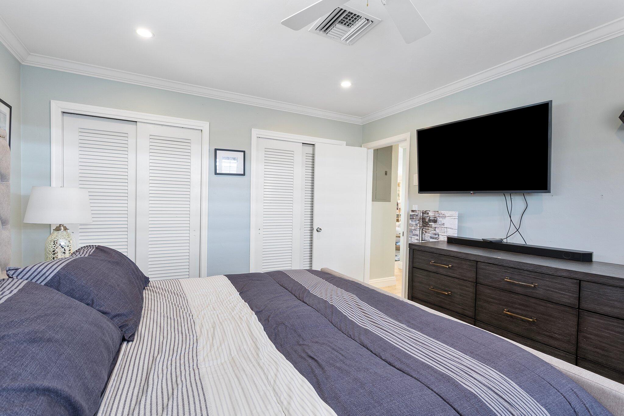 614 Southwest 5th Street Boca Raton, FL 33486 - Photo 24 of 62 58-web-or-mls-0E2A6497