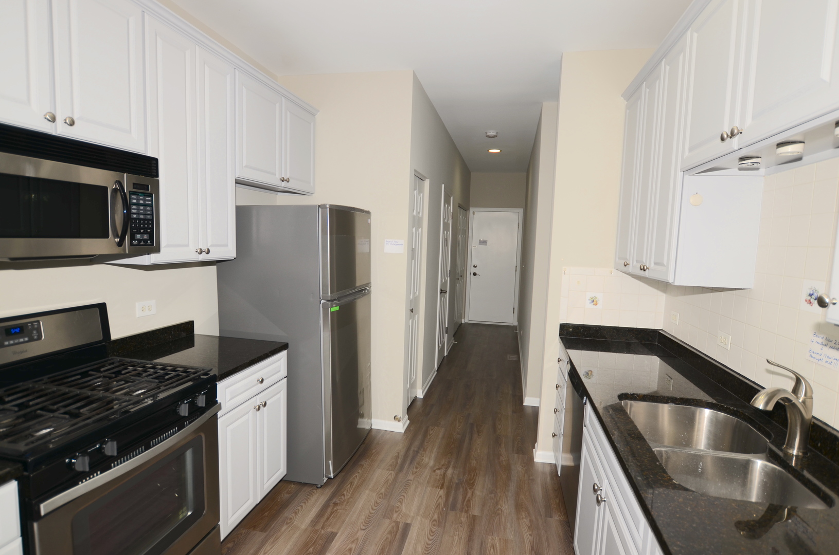 1211 Townes Circle Aurora, IL 60502 - Photo 5 of 47