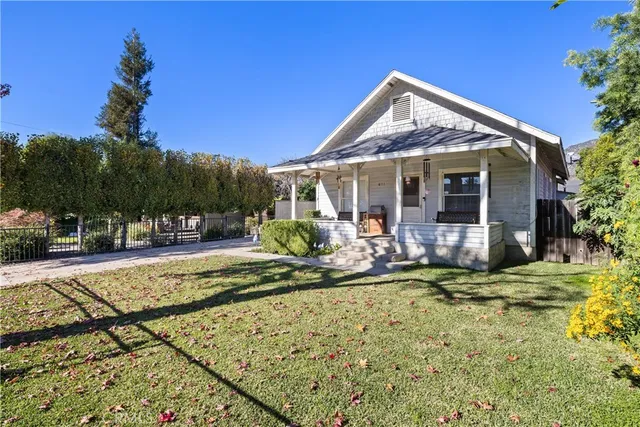 $888,000 | 421 West Colorado Boulevard, Monrovia, CA 91016