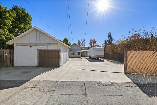 $888,000 | 421 West Colorado Boulevard, Monrovia, CA 91016