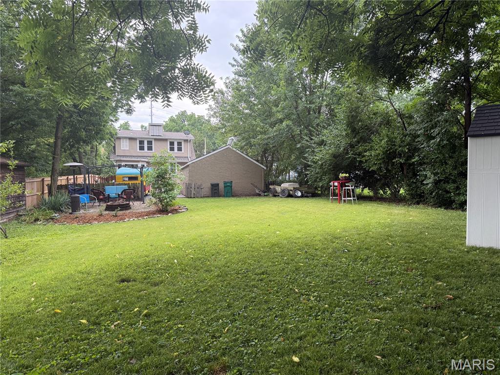 329 Stark Court Webster Groves, MO 63119 - Photo 17 of 27