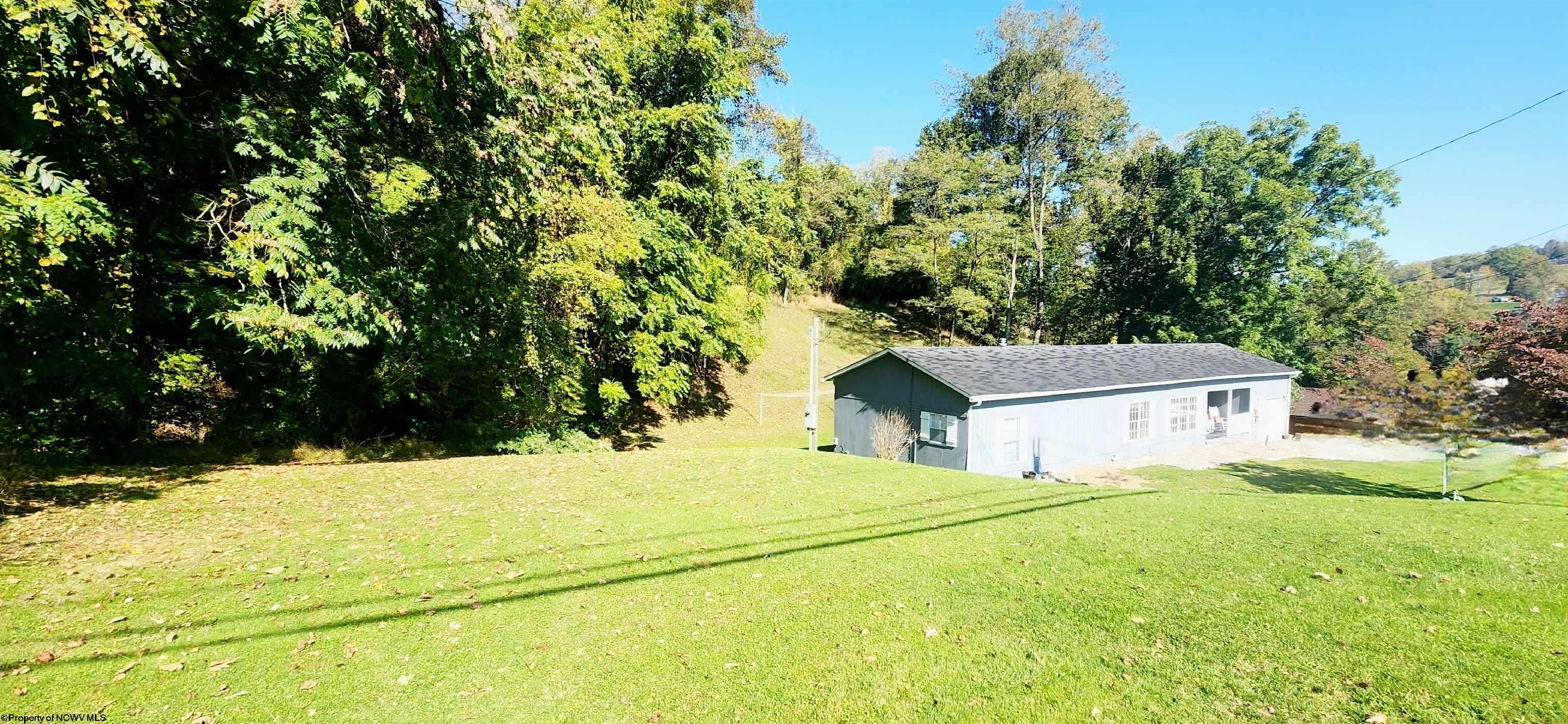 58 Stoney Road Fairmont, WV 26554 - Photo 5 of 25 Gallery Image 5