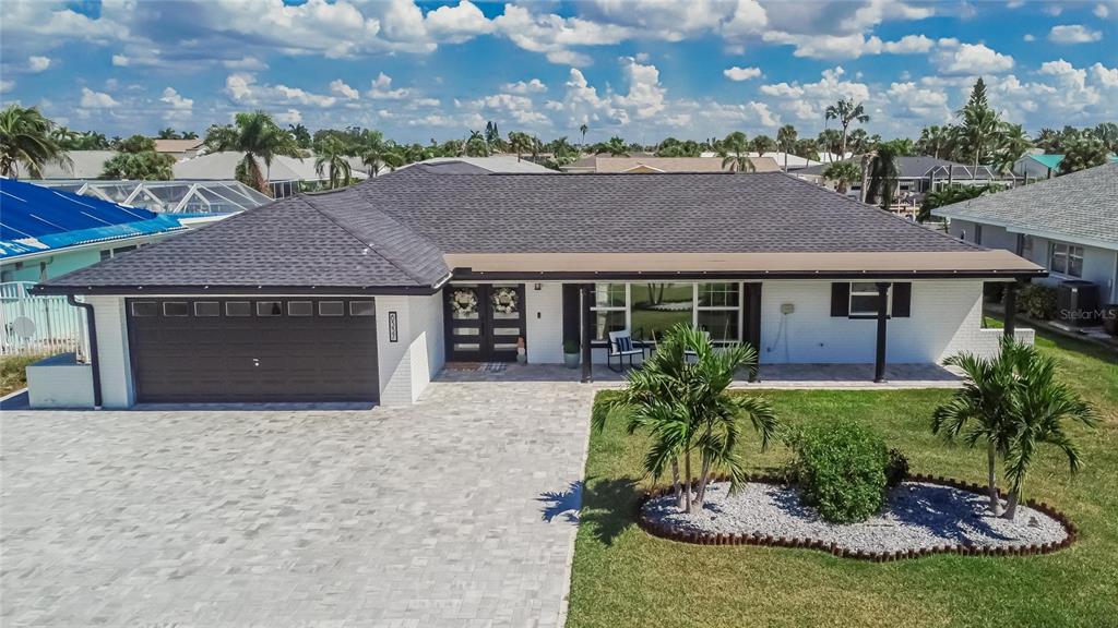 6337 Cocoa Lane Apollo Beach, FL 33572 - Photo 2 of 27