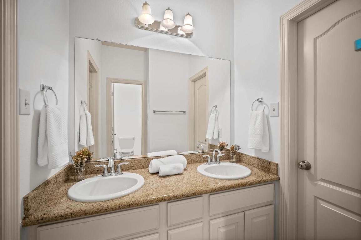 241 West Tupelo Green Circle Spring, TX 77389 - Photo 33 of 50