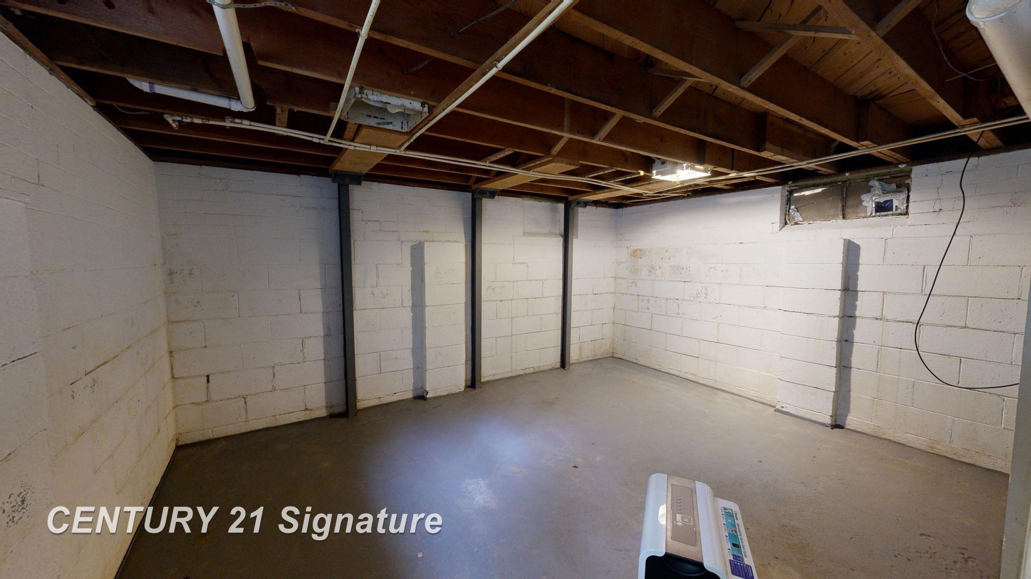 224 South Elms Road Flushing, MI 48433 - Photo 41 of 50