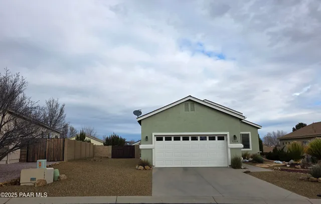 $387,900 | 5239 North Celestine Court, Prescott Valley, AZ 86314