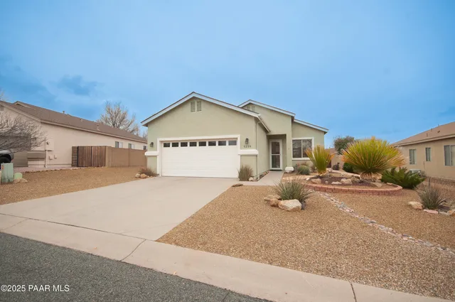 $387,900 | 5239 North Celestine Court, Prescott Valley, AZ 86314