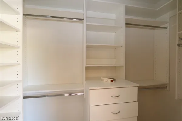 $2,295 | 9702 West Mesa Vista Avenue, Las Vegas, NV 89148