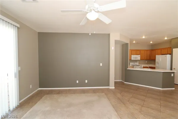 $2,295 | 9702 West Mesa Vista Avenue, Las Vegas, NV 89148