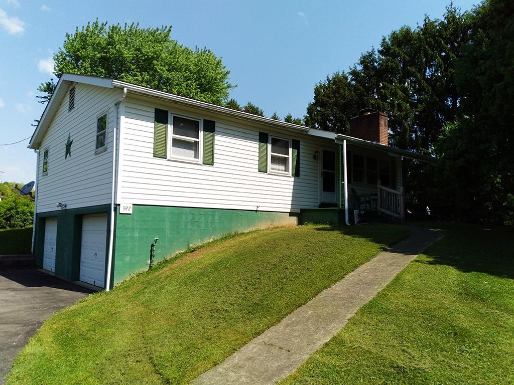 392 Riverview Road Clarksburg, PA 15725 - Photo 1 of 16 392 Riverview Rd, Clarksburg