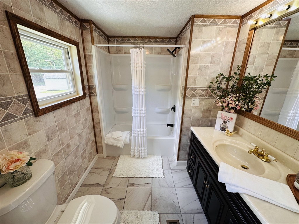 93 Grochmal Avenue, Unit 119 Springfield, MA 01151 - Photo 20 of 33 Gallery Image 20