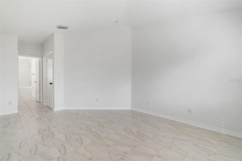 1504 Silktree Court Brandon, FL 33511 - Photo 15 of 26 a view of an empty room