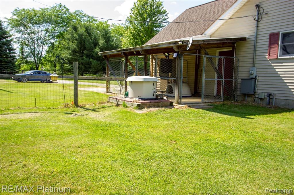 5331 East Clyde Road Howell, MI 48855 - Photo 7 of 28