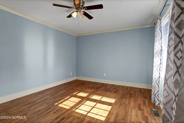 $1,700 | 201 Shaw Highway, Rocky Point, NC 28457