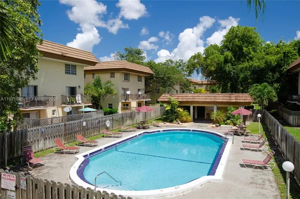 $2,500 | 8650 Southwest 109th Avenue, Unit 3231, Miami, FL 33173