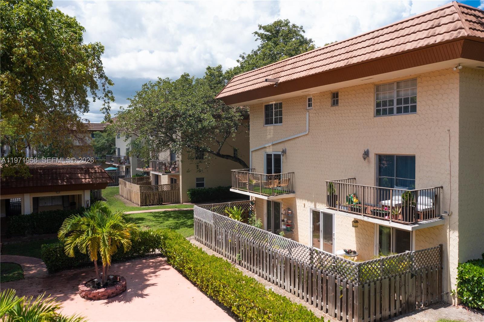 8650 Southwest 109th Avenue, Unit 3231 Miami, FL 33173 - Photo 31 of 33