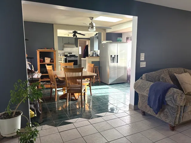 $365,000 | 631 Bent Street, Elgin, IL 60120