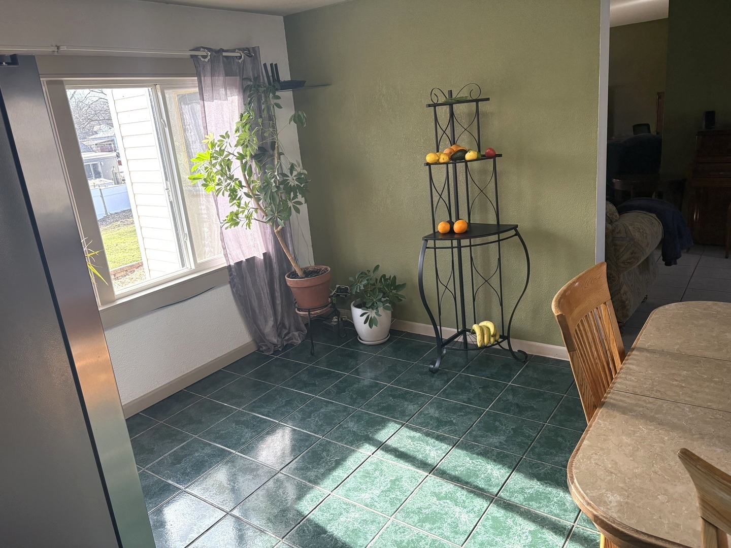 631 Bent Street Elgin, IL 60120 - Photo 22 of 43