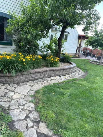 $365,000 | 631 Bent Street, Elgin, IL 60120