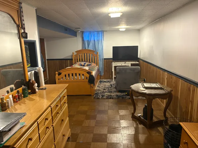 $365,000 | 631 Bent Street, Elgin, IL 60120