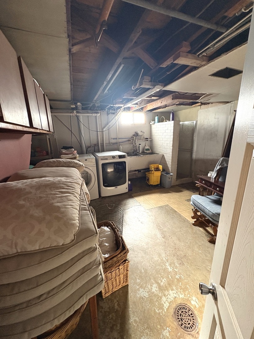 631 Bent Street Elgin, IL 60120 - Photo 38 of 43