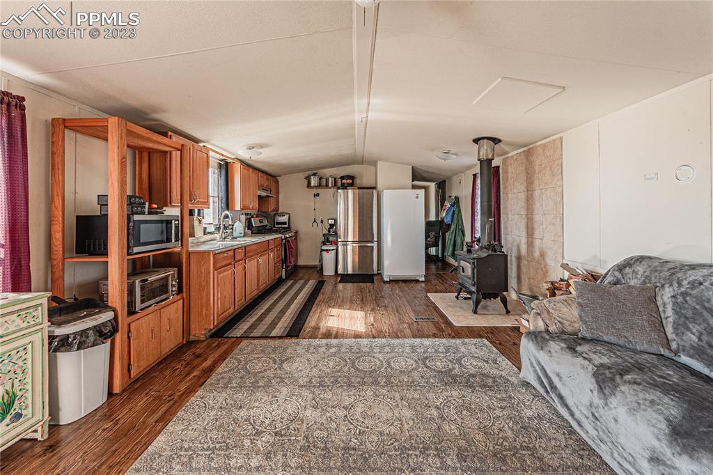 24225 East View Road Trinidad, CO 81082 - Photo 12 of 50 a living room with furniture and flat screen tv